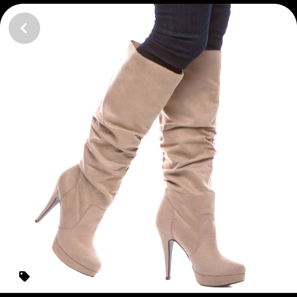 NIB ShowDazzle Izabel boots size 8